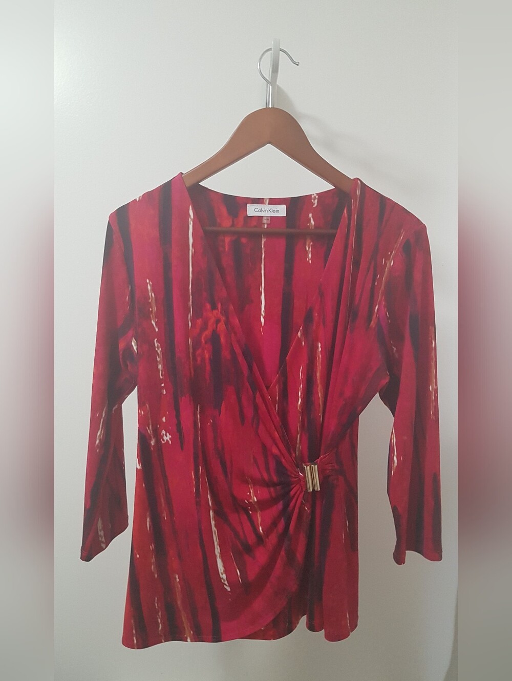 Calvin Klein Women's Abstract Print Wrap Top in Black, White & Gold